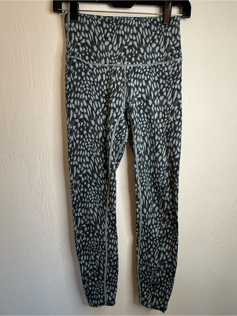 Varley Black and Light Gray Cheetah Print Leggings